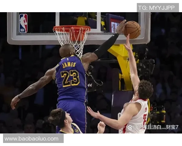 湖人今日对决火箭全场精彩瞬间回顾与赛前分析